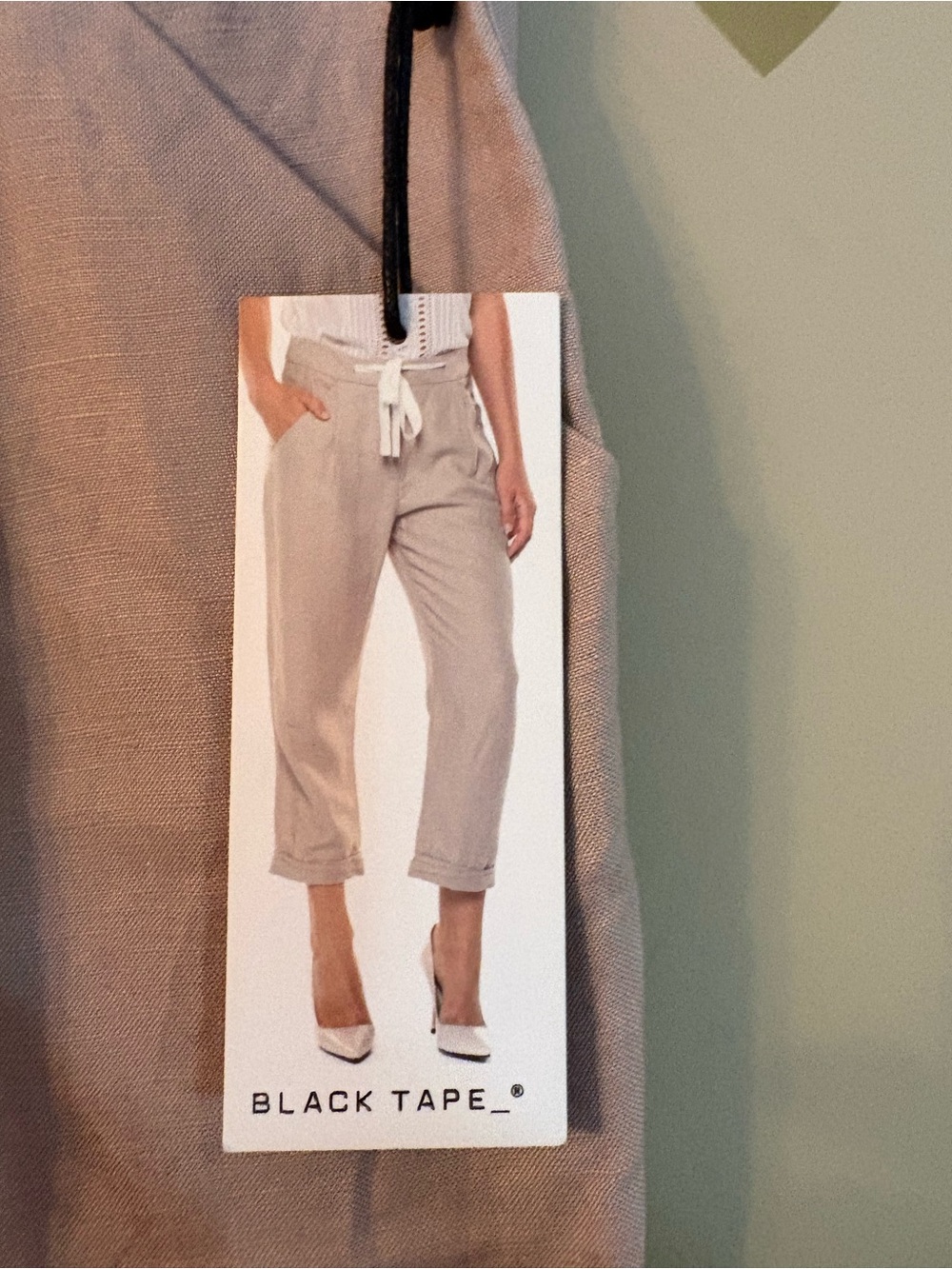 Black Tape Cropped Drawstring Linen-Blend Pants in Pinky-Taupe - Picture 6 of 12